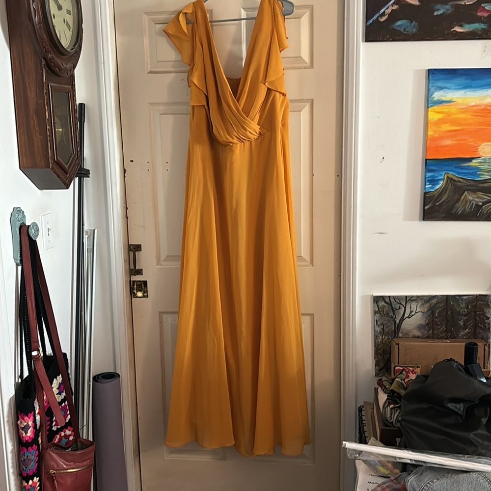 David's Bridal Formal Bridesmaid or Mother of the Bride Dress Size 24